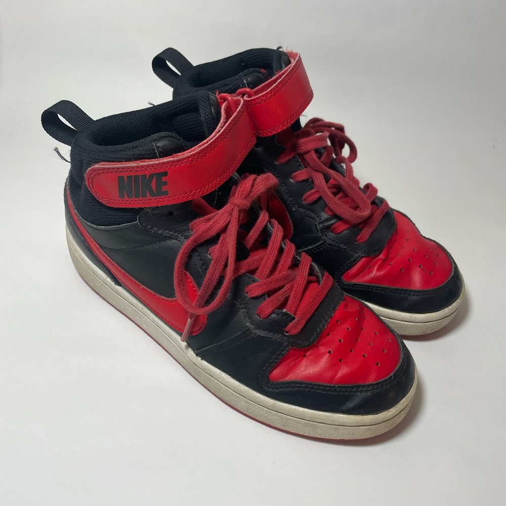 Nike Kids High-Top Sneakers in Red and Black